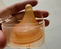 樂(lè )起偏心奶嘴仿真母乳質(zhì)感新生嬰兒鴨嘴吸嘴超軟防脹氣通用貝親寬口徑 仿母乳偏心奶嘴  L號3孔（適合6月+）1只裝 曬單實(shí)拍圖