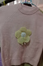 笛莎（DEESHA）笛莎女童2023冬女寶時(shí)尚立體花朵圓領(lǐng)毛衣 曬單實(shí)拍圖