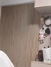 羊洋居木紋格柵板墻貼自粘電視背景墻面室內裝飾木飾面辦公室裝修墻貼紙 格柵金絲菊木-防潮不透-環(huán)保無(wú)味 3m*40cm-強膠自粘無(wú)甲醛 曬單實(shí)拍圖