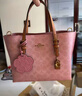 蔻馳（COACH）奧萊女士女包經(jīng)典標志MOLLIE 25號托特包單肩斜挎包手提包禮物 塵粉色 曬單實(shí)拍圖