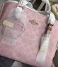 蔻馳（COACH）奧萊女士女包經(jīng)典標志MOLLIE 25號托特包單肩斜挎包手提包禮物 塵粉色 曬單實(shí)拍圖