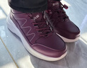 足力健中老年冬季加絨爸媽鞋輕快輕便保暖鞋25932021J 絳紫-女款 39 曬單實(shí)拍圖