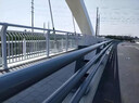 拉瑞斯橋梁防撞護欄河道景觀(guān)欄桿不銹鋼復合管護欄碳素鋼護欄立柱 不銹鋼護欄 曬單實(shí)拍圖