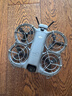 大疆 DJI Neo 2 體感暢飛套裝 會(huì )飛的跟拍攝影師運動(dòng)親子戶(hù)外露營(yíng)旅行跟拍 mini型 輕型無(wú)人機 曬單實(shí)拍圖