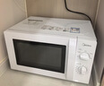 美的（Midea）快捷微波爐 家用小型 360°轉盤(pán)加熱 旋鈕操控 易潔內膽（M1-L213B） 曬單實(shí)拍圖
