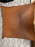 駱易家皮革抱枕防貓抓輕奢客廳沙發(fā)靠墊床頭靠枕套定制靠背墊 【皮革抱枕】陌野-棕色 含枕芯 【定制專(zhuān)拍】 曬單實(shí)拍圖