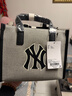 MLB官方 男女士復古26冬季新款運動(dòng)斜挎包單肩包生日禮物 紐約洋基隊/黑色 F 曬單實(shí)拍圖