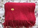 玖慕（JIUMU）純羊毛圍巾女秋冬季圍脖女士保暖披肩送女生紅色本命年禮物禮盒裝 曬單實(shí)拍圖