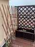 木柵欄爬藤架防腐木籬笆伸縮柵欄網(wǎng)格花架陽(yáng)臺墻面裝飾花園圍欄 碳化升級款H150(厚1cm) 曬單實(shí)拍圖
