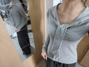UR2025秋季新款女裝都市設計感系帶V領(lǐng)修身T恤UWU450038 曬單實(shí)拍圖