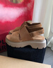 UGG夏季新款女士時(shí)尚舒適純色厚底露趾后跟綁帶款休閑涼鞋1178873 CHE | 栗色 37 曬單實(shí)拍圖