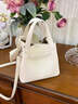 CinvaiKrose官方店小c&k手提包包女包2026新款通勤水桶斜挎包生日母親節禮物 米白色Off-white【贈掛飾】送女友老婆女生禮物走心 曬單實(shí)拍圖