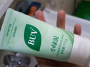 BUV黃子韜小綠泥氨基酸洗面奶300g男女保濕清潔控油收毛孔去黑頭潔面 曬單實(shí)拍圖