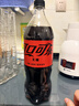 可口可樂(lè )（Coca-Cola）零度可樂(lè ) 無(wú)糖零卡碳酸飲汽水料 1.25Lx12瓶 新老包裝隨機發(fā)貨 曬單實(shí)拍圖