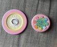 PopSockets【小小篇章】泡泡騷創(chuàng  )作者計劃鳥(niǎo)鳥(niǎo)一/臟猴手機支架蘋(píng)果磁吸囊伸縮防摔指環(huán)扣MAGSAFE磁吸圓啪嗒 七彩小狗風(fēng)車(chē)+日落粉啪嗒盤(pán) 曬單實(shí)拍圖