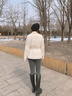 波司登（BOSIDENG）商務(wù)鵝絨26柔膚時(shí)尚女羽絨通勤疊穿質(zhì)感收腰款B260114234 【店長(cháng)推薦】日光米白 8K53 S 160/84A 體重約100-110斤 曬單實(shí)拍圖