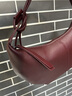 西柏萊頭層牛皮大容量斜挎包女士2026新款潮真皮餃子包時(shí)尚hobo包單肩包 酒紅色 曬單實(shí)拍圖