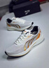 多威征途3代碳板跑步鞋學(xué)生體測訓練跑鞋男女馬拉松運動(dòng)鞋 白/金 MR34222A 41 曬單實(shí)拍圖