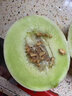 山東濰坊頭茬羊角蜜甜瓜 單果250g起 香脆蜜瓜時(shí)令水果凈重整箱 3斤凈重 單果250g起 曬單實(shí)拍圖