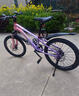 鳳凰官方旗艦店兒童自行車(chē)男女變速青少年學(xué)生山地車(chē)碟剎賽車(chē) 星際 粉紫【單速】輻條輪 22寸【適合130-170cm】 曬單實(shí)拍圖