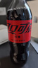 可口可樂(lè )（Coca-Cola）零度可樂(lè ) 無(wú)糖零卡碳酸飲汽水料 1.25Lx12瓶 新老包裝隨機發(fā)貨 曬單實(shí)拍圖
