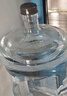 拜杰純凈水桶 食品級PC礦泉水桶透明手提式水桶茶水桶 大容量水桶黑蓋7.5L 曬單實(shí)拍圖