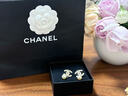 香奈兒（CHANEL）耳釘chanel耳環耳墜雙C經典耳釘金色 生日禮物圣誕禮物女神節禮物 珍珠款A86506-Y09902-Z2953 曬單實拍圖