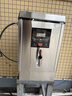 榮事達開(kāi)水器商用飯店開(kāi)水機工廠(chǎng)電熱燒水器大容量不銹鋼熱水器學(xué)校工地商用飲水機熱水機自動(dòng)進(jìn)水燒水爐 【25L/2KW】數顯保溫款丨220V 曬單實(shí)拍圖