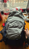 駱駝（CAMEL）戶(hù)外登山包專(zhuān)業(yè)徒步旅游防水輕便背包雙肩包574D789643高級灰 曬單實(shí)拍圖