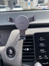 綠聯(lián)車(chē)載手機支架汽車(chē)導航車(chē)用手機架出風(fēng)口多功能夾適用蘋(píng)果17手機 曬單實(shí)拍圖