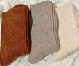 莫代爾羊毛襪子冬季女加絨加厚中長(cháng)筒羊絨襪保暖發(fā)熱睡眠地板毛圈襪 曬單實(shí)拍圖