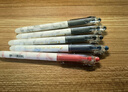 百樂(lè )（PILOT）【熱門(mén)商品】P500金標黑色中性筆0.5簽字筆商務(wù)水筆直液式走珠筆學(xué)生考試刷題高顏值文具套裝 6支 曬單實(shí)拍圖