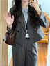 達佳詩(shī)灰色小個(gè)子西裝外套女士短款面試套裝職業(yè)正裝高級休閑西服 深灰色外套 XS  150/76A 曬單實(shí)拍圖