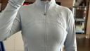 lululemon丨Define 女士短款夾克 *羅紋 Nulu? 芯吸 LW3HOBS 淀粉藍 M /8 曬單實(shí)拍圖