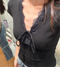 UR2025秋季新款女裝氣質(zhì)魅力拼接蕾絲系帶T恤UWG450159 曬單實(shí)拍圖