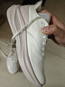 鴻星爾克跑步鞋女2026春夏季新款輕便運動(dòng)鞋透氣軟底跑鞋女神節禮物送媽媽 微晶白/山藥灰 【網(wǎng)面透氣款】 37 曬單實(shí)拍圖