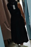 UR秋季新款女裝法式氣質(zhì)通勤一字領(lǐng)無(wú)袖連衣裙UWM750004 黑色 S 曬單實(shí)拍圖