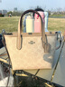 蔻馳（COACH）【官方授權店】coach女包c(diǎn)ity15小號單肩斜挎包托特包送女友禮物 CW032SVPWH奶茶色 曬單實(shí)拍圖