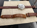 istrap真皮表帶男女士鱷魚(yú)紋牛皮適用天梭浪琴美度西鐵城卡西歐dw精工海鷗飛亞達阿瑪尼手表帶力洛克表鏈 棕色同色線(xiàn)丨銀色針扣 與表盤(pán)接口寬度20mm 曬單實(shí)拍圖