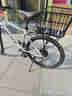永久自行車(chē)成人山地車(chē)青少年鋁合金學(xué)生男女運動(dòng)越野變速碟剎減震 銀色-輻條輪【鋼架-大牌變速】 【24寸-線(xiàn)碟】適合145-165cm學(xué)生黨/城市通勤 小巧靈活 24速【娛樂(lè )級】 曬單實(shí)拍圖