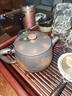 云南建水紫陶茶壺線(xiàn)雕荷花漢瓦壺石瓢壺西施壺紫陶壺可提可轉手工 可提可轉【大口漢瓦】超大450mL 曬單實(shí)拍圖