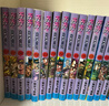 漫畫(huà) JOJO的奇妙冒險 喬喬的奇妙冒險 第三部· 星塵斗士（共16卷）“替身”出現啦 空條承太郎登場(chǎng) 日本動(dòng)漫 日本漫畫(huà) 熱血動(dòng)漫 隨書(shū)附贈精美貼紙 原畫(huà)明信片 曬單實(shí)拍圖