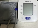 歐姆龍（OMRON）電子血壓計上臂式血壓儀家用 大屏醫用高精準老人U701 曬單實(shí)拍圖