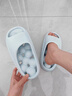 潔麗雅（Grace）拖鞋浴室洗澡專(zhuān)用女士夏季室內衛生間漏水速干防臭厚底按摩拖鞋男 藍色 【厚底按摩球 漏水速干】 37-38 【標準碼】 曬單實(shí)拍圖