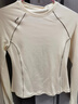 李寧長(cháng)袖T恤女子春夏吸汗舒適簡(jiǎn)單休閑百搭圓領(lǐng)運動(dòng)上衣ATLW098 曬單實(shí)拍圖