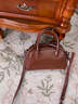 CinvaiKrose小c&k包包女包枕頭包女士2026新款高級感保齡球包手提斜挎包 咖啡色Coffee color【贈掛飾】 曬單實(shí)拍圖