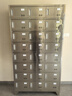 華夏鋼雄304不銹鋼學(xué)校食堂碗柜多門(mén)多格員工餐廳餐具 304不銹鋼24門(mén)餐盤(pán)柜 曬單實(shí)拍圖