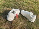 特步奶芙小白鞋女鞋板鞋夏季透氣新款白色鞋子女厚底軟底運動(dòng)鞋休閑鞋 帆白/銀色 37 腳長(cháng)23c（新法碼37.5) 曬單實(shí)拍圖
