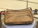 裘真【小鹿同款】裘真植鞣牛皮信使相機包女休閑通勤單肩斜挎小方包 大象灰 曬單實(shí)拍圖
