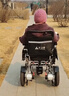 護衛神電動(dòng)輪椅630老人專(zhuān)用全自動(dòng)輕便可折疊旅行雙人出行代步車(chē)W73001 【2】升級款/12安鋰電池/尾燈系統/電助推 搭載“專(zhuān)利防翻系統” 曬單實(shí)拍圖